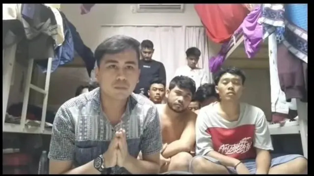 12 WNI di Myanmar meminta dipulangkan ke Indonesia melalui sebuah video yang kemudian viral di akun Instagram @viralsekali. (Instagram/@viralsekali)