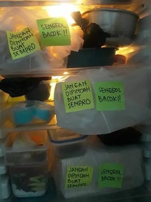 6 Peringatan di Dapur Ini Nyeleneh, Bikin Dahi Berkerut