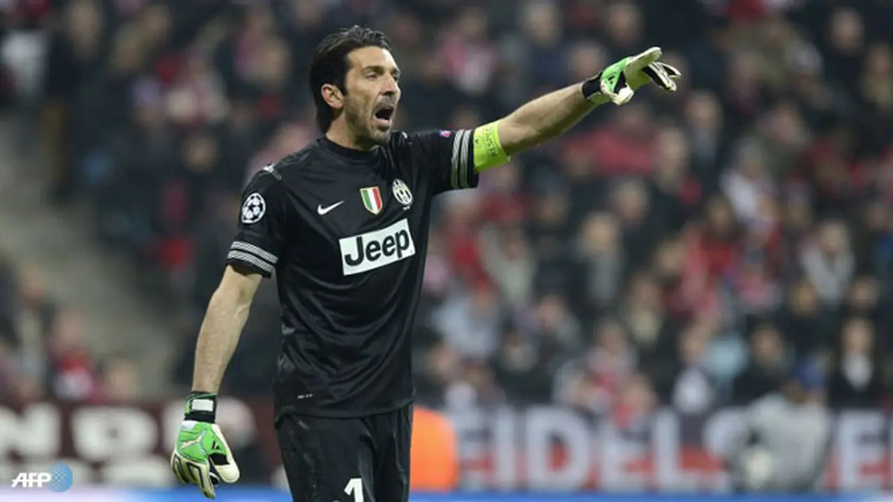 buffon-hebat-130403c
