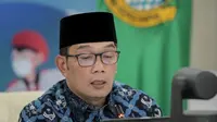 Gubernur Jawa Barat Ridwan Kamil (Kang Emil), mengklaim hingga kini seluruh wilayah Jawa Barat, masih terbebas dari ancaman transmisi lokal varian omicron dalam penyebaran covid-19 di Jawa Barat.(Liputan6.com/Jayadi Supriadin)