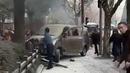 Sebuah van tiba-tiba menabrak para pejalan kaki di trotoar daerah sibuk di Shanghai, China, Jumat (2/2). Kendaraan tersebut menghantam para pejalan kaki di People's Park yang merupakan jantung kota Shanghai. (AP Photo)