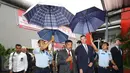 Menteri Kehakiman Australia Michael Keenan saat mengunjungi Lembaga Pemasyrakatan Cipinang, Jakarta, Rabu (1/2). (Liputan6.com/Helmi Afandi)