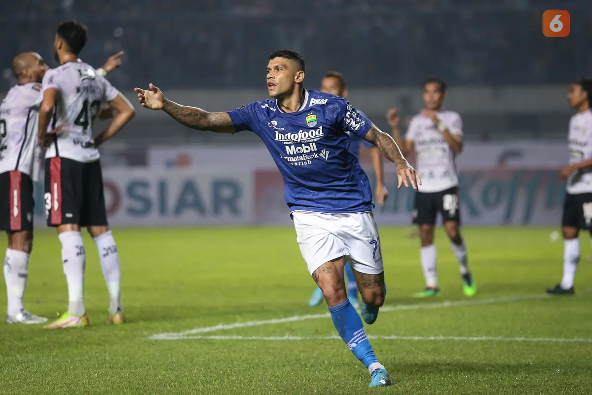 Foto: 5 Pemain Persib Bandung yang Sering Jadi Momok Menakutkan bagi Klub Lawan di Piala Presiden 2022