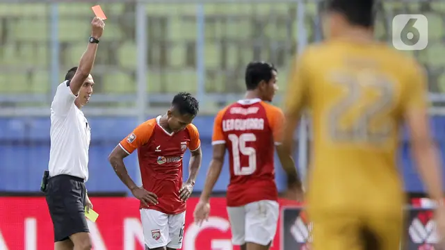 FOTO: Bhayangkara Solo FC Tekuk Borneo FC di Stadion Kanjuruhan Malang