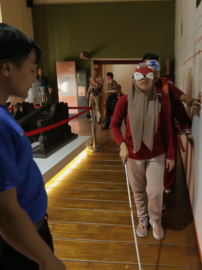 Blind Adventure Tawarkan Perjalanan Singkat Jadi Orang Buta Sehari