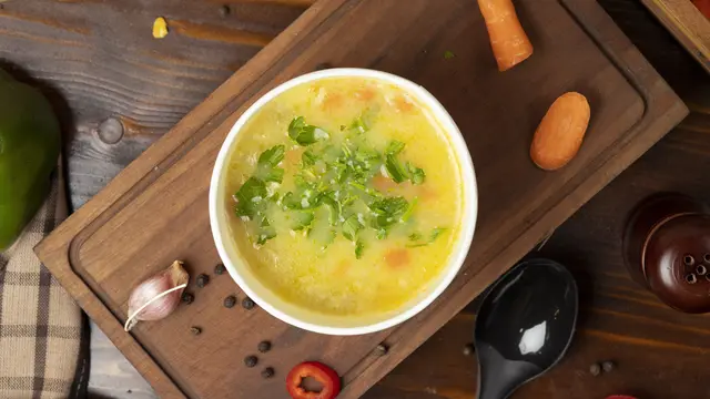 Ilustrasi Kaldu Ikan