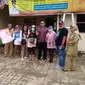 Pemerintah Desa Kubang Jaya, Kecamatan Petir, Kabupaten Serang, Banten melarang debt collector dari perusahaan leasing menagih utang dan menarik barang kredit. (Foto: Liputan6.com/Yandhi Deslatama)