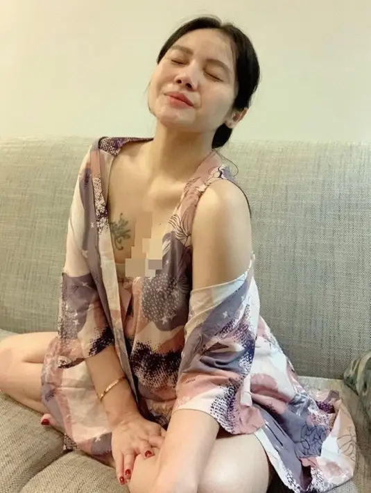 Selain penyanyi, Mawar juga mulai aktif sebagai influencer dengan look barunya. [Instagram.com/mysamawar]