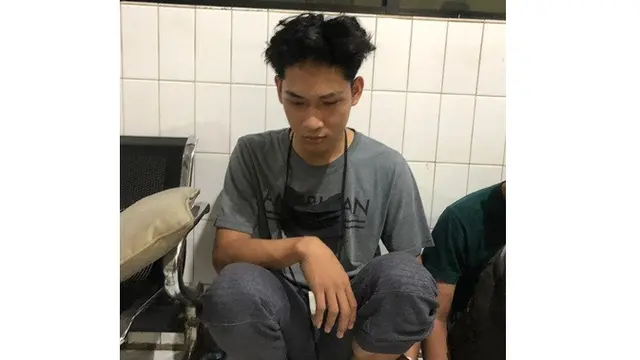 6 Potret Penangkapan YouTuber Ferdian Paleka, Sempat Jadi Buronan Polisi