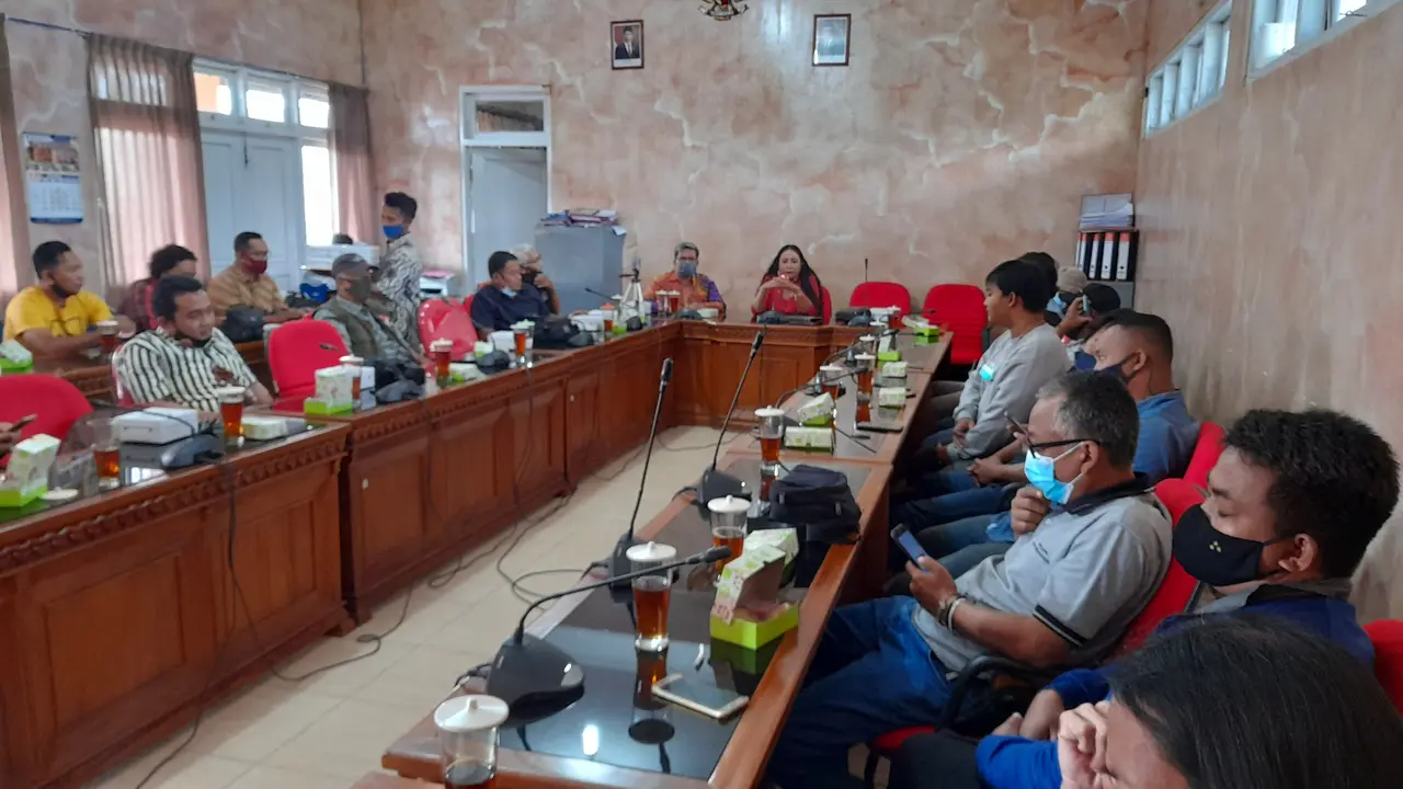 Ketua Dewan setelah bertemu dengan pihak sekolah