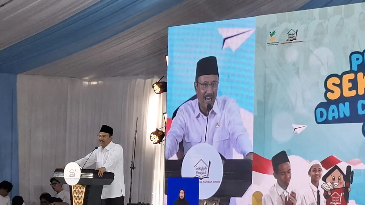 Menteri Sosial Saifullah Yusuf atau yang biasa di sapa Gus Ipul