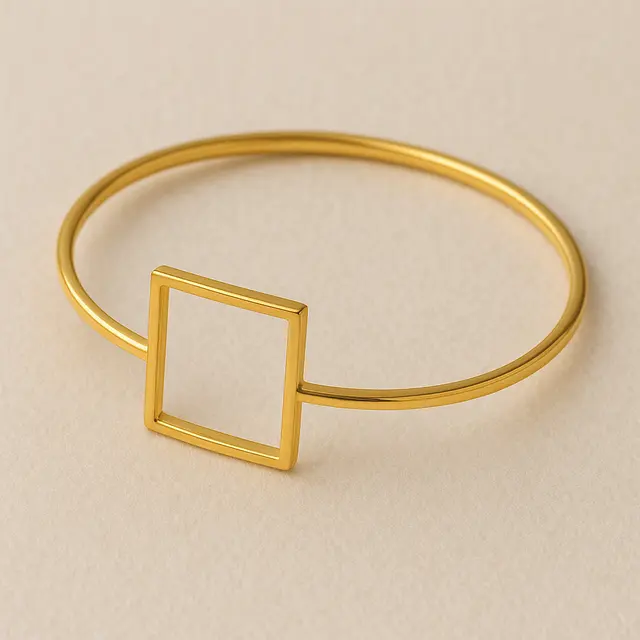 Gelang Emas Bangle Tipis untuk Usia 50 Tahun (Foto: ChatGPT)