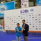 Perwakilan NBA Asia Francesco Suarez bersama perwakilan Frisian Flag Indonesia Felicia Julian saat membuka Jr NBA 2018 (Liputan6.com/Thomas)