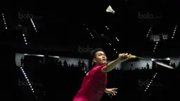 Tunggal putra Indonesia, Jonatan Christie, saat bertanding melawan pemain Thailand, Khosit Phetpradab, di Axiata Arena, Kuala Lumpur, Selasa (29/8/2017). Jonatan Christie menang 21-19, 21-10 atas Khosit Phetpradab. (Bola.com/Vitalis Yogi Trisna)