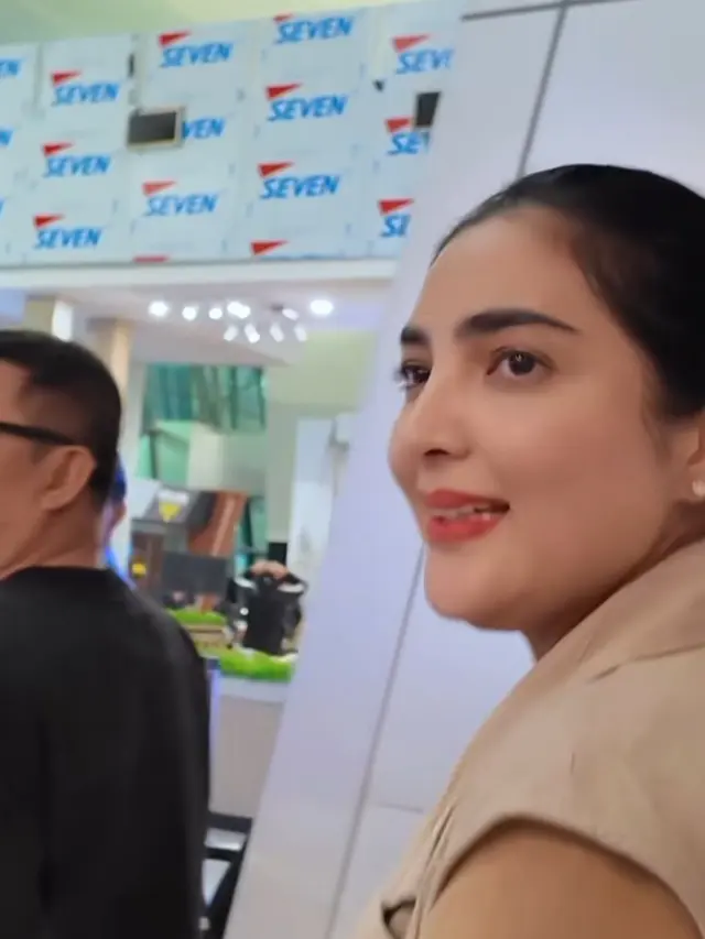 Ashanty salah sembut pria yang dikira suaminya. (credit:instagram.com/ashanty_ash)