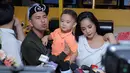 Banyak hal yang harus dipersiapkan Raffi dan Nagita untuk memperkenalkan Rafathar ke dunia sekolah. Termasuk pola kegiatan sehari-hari yang pastinya akan berbeda dari biasanya.  (Deki Prayoga/Bintang.com)