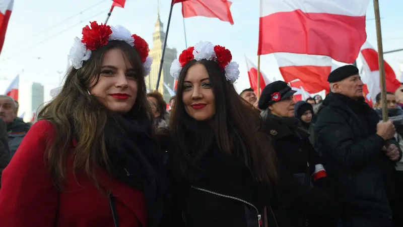FOTO: Pawai Hari Kemerdekaan Nasional Polandia