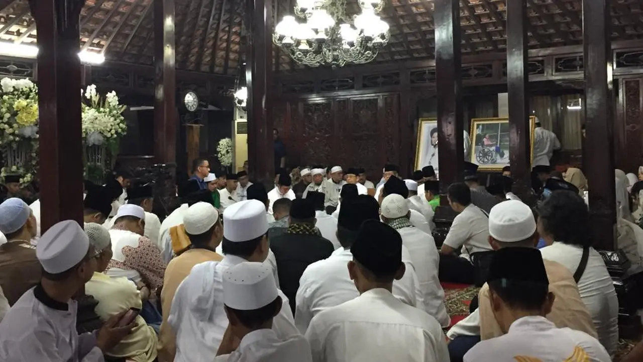 Tahlilan untuk Ani Yudhoyono
