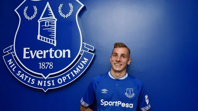 Lucas Digne