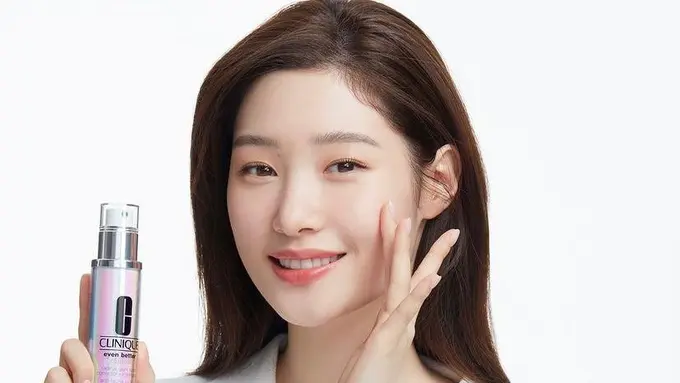 Magnificent Most Wanted Beauty Brand – CLINIQUE: Pelopor Merek Dermatologis Pertama untuk Dapatkan Kulit Sehat dan Glowing