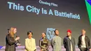 Film Perang Kota yang dibintangi Ariel Tatum dan Jerome Kurnia itu diputar perdana di IFFR 2025 [@tim.haars]