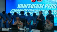Polisi menangkap puluhan orang yang diduga melakukan aksi anarkistis saat aksi demonstrasi beberapa waktu lalu. (Liputan6/Arya)