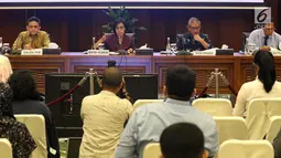 Menteri Keuangan Sri Mulyani saat konferensi pers APBN KiTa Edisi Feb 2019 di Jakarta, Rabu (20/2). APBN 2019, penerimaan negara tumbuh 6,2 persen dan belanja negara tumbuh 10,3 persen. (Liputan6.com/Angga Yuniar)