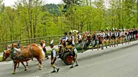 Tradisi Eropa kuno dalam menyambut kedatangan bulan Mei masih tetap dilaksanakan di sejumlah daerah di negara Jerman yang modern.