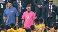 Momen Lionel Messi saat ikuti GOAT India Tour beberapa waktu lalu. (Sajjad HUSSAIN / AFP)