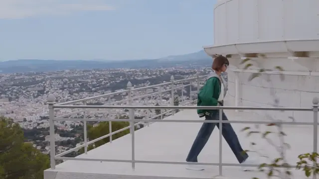 Lisa BLACKPINK untuk Celine Summer 2022