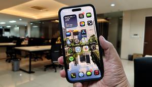 Update iOS 26 Sudah Tersedia, Cek iPhone Kamu Masih Dapat Update atau Tidak. (Liputan6.com/ Yuslianson)