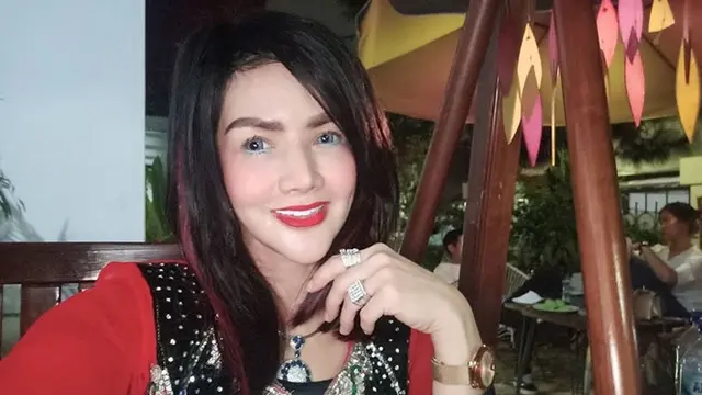 Ubah Gaya Rambut Jadi Hitam, Ini 6 Potret Babie Kumalasari Bikin Pangling