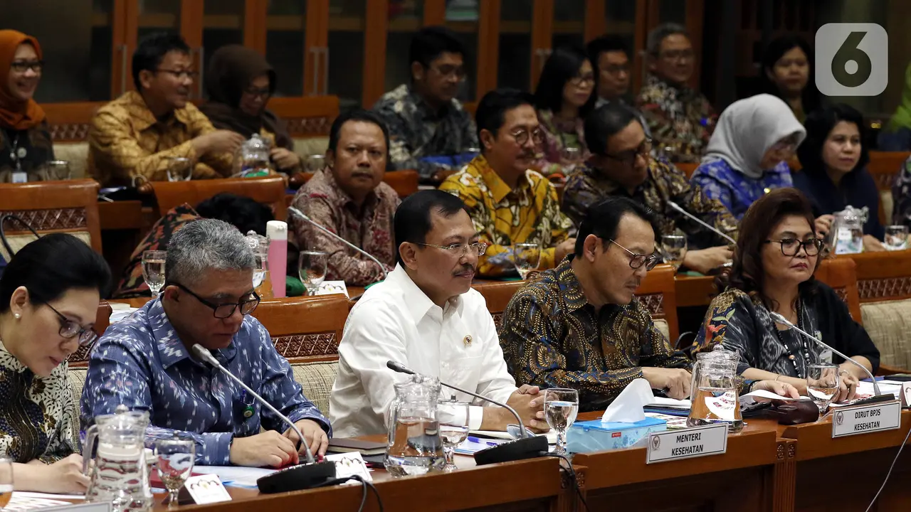 Menkes dan Dirut BPJS Kesehatan Rapat dengan DPR
