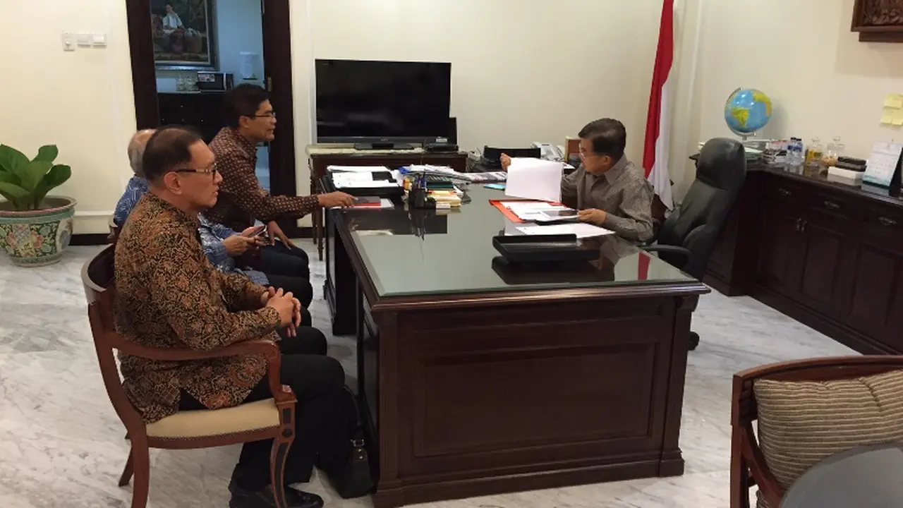 Wapres JK sempat menjalani perawatan medis di Paviliun Kencana RSCM. (Liputan6.com/Silvanus Alvin)