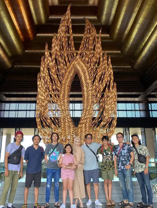 Andre Taulany Liburan ke Bali (Instagram/kenzytaulanyreal)