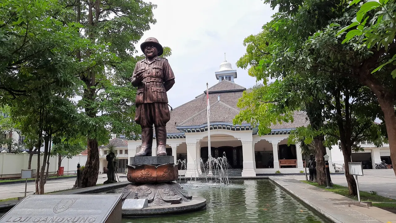 Rumah Dinas Loji Gandrung