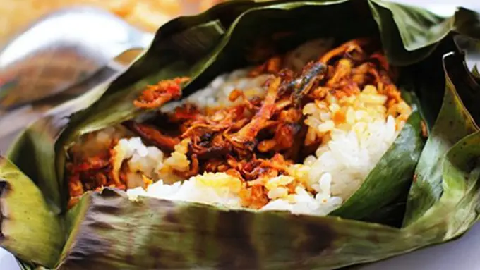 Nasi bakar ayam/copyright Perut Gendut.com