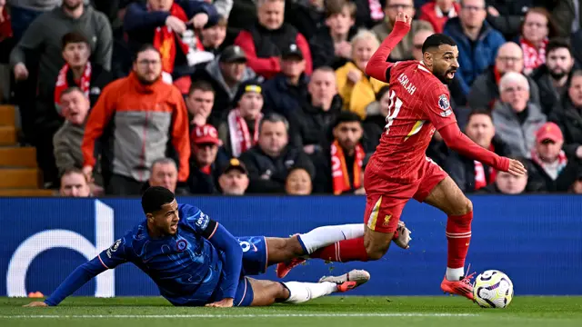 Foto: Penampilan Spesial Mohamed Salah Pertahankan Liverpool di Puncak Klasemen Liga Inggris