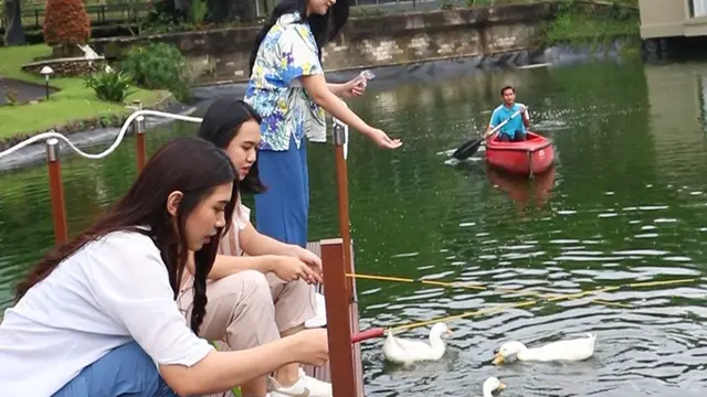 Resor di Sentul Rayakan Imlek 2025 dengan Sajian Istimewa dan Hiburan Meriah.  foto: istimewa