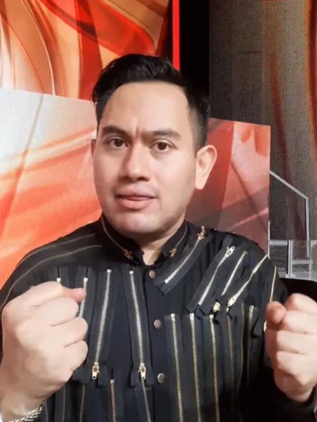 King Nassar Berikan Semangat Dukung Peserta TOP 12 Dangdut Academy