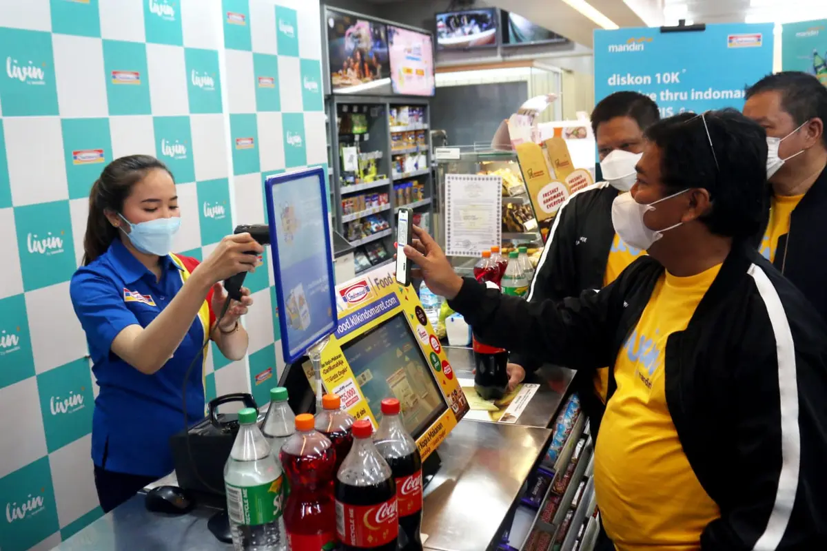Bank Mandiri menggandeng Indomaret untuk pengembangan akses pembayaran atau transaksi nontunai