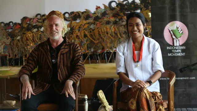 Migi Rihasalay bersama suaminya Andre James di acara Festival Tempe