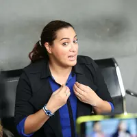 Ulah kelewatan calon istri, Didi Mahardika, yang tak lain juga mantan kekasihnya, membuat Jane ingin memberi pelajaran kepada Vanessa untuk lebih berhati-hati dalam bersikap. (Andy Masela/Bintang.com)