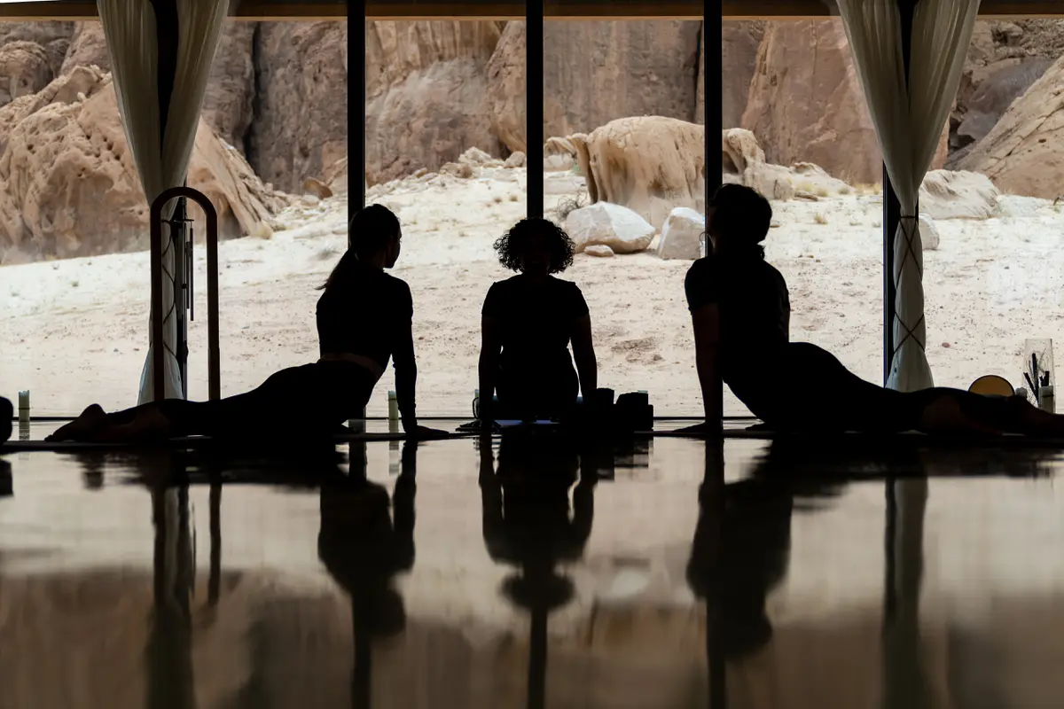 Jadi Negara Paling Aman, 6 Destinasi Wisata Mewah yang Wajib Perempuan Kunjungi Saat Liburan ke Arab Saudi