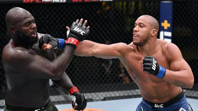 Petarung kelas berat UFC, Ciryl Gane