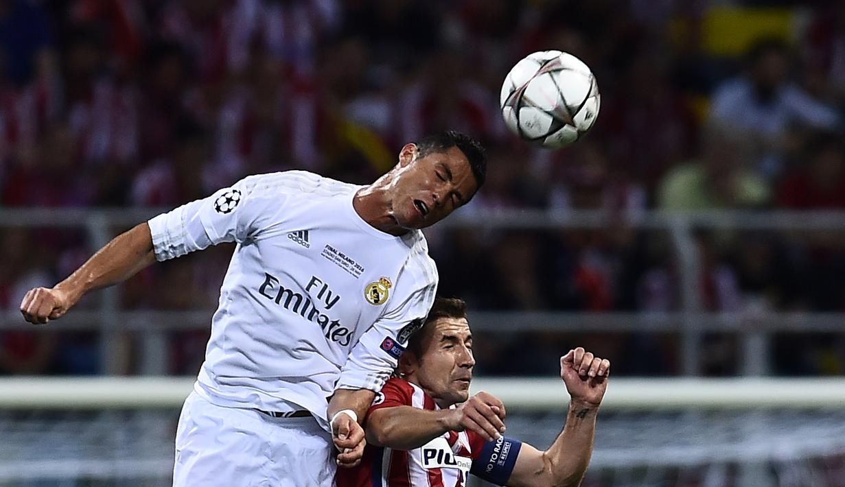 Rekor transfer Kaka pun hanya bertahan beberapa minggu setelah Real Madrid mengontrak Cristiano Ronaldo dari Manchester United senilai 80 juta poundsterling. (AFP/Filippo Monteforte) 