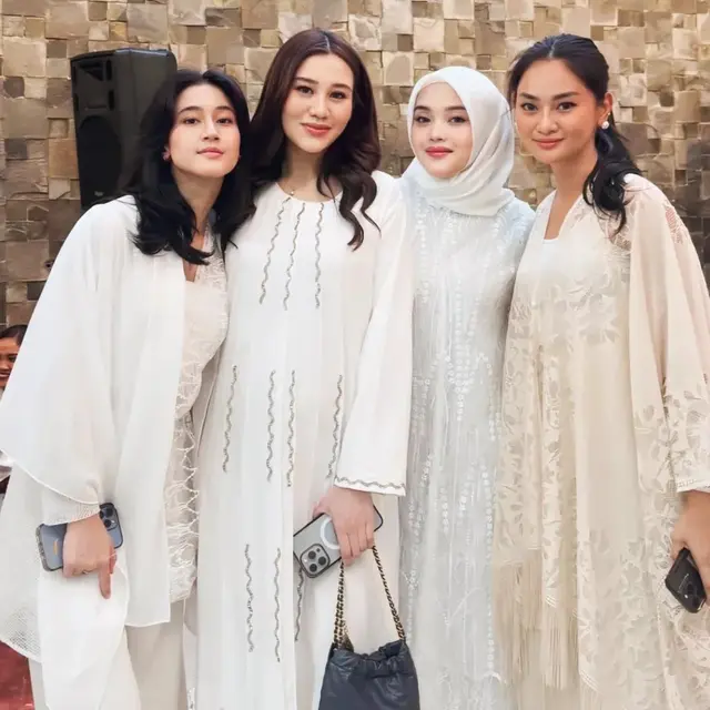 6 Potret Akikah Selina Anak Mahalini & Rizky Febian: