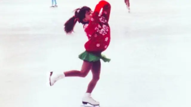 (Instagram/@taralipinski)