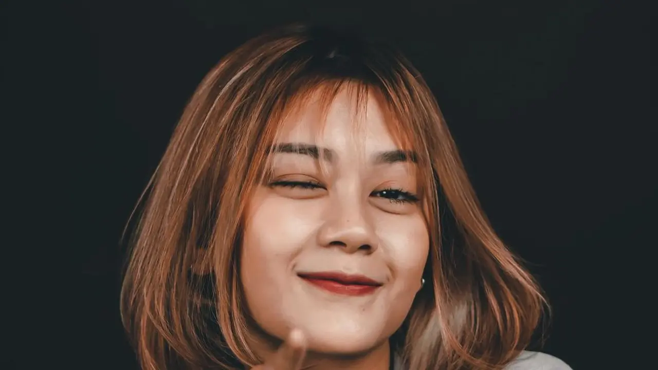 Adella Wulandari
