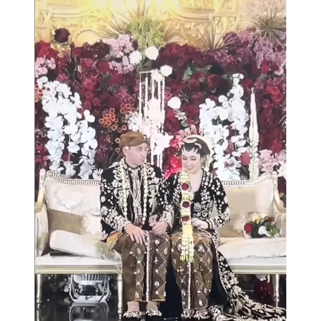 6 Potret Pernikahan Pebulutangkis Rian Ardianto,